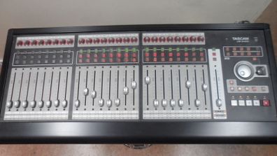 Tascam US-2400 (Parts or Repair)