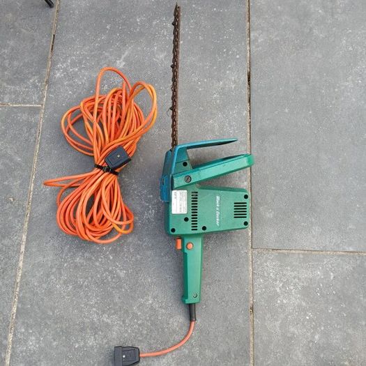 Black and Decker Hedge Trimmer