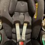 Maxi Cosi pebble 360 car seat and isofix base Image 6