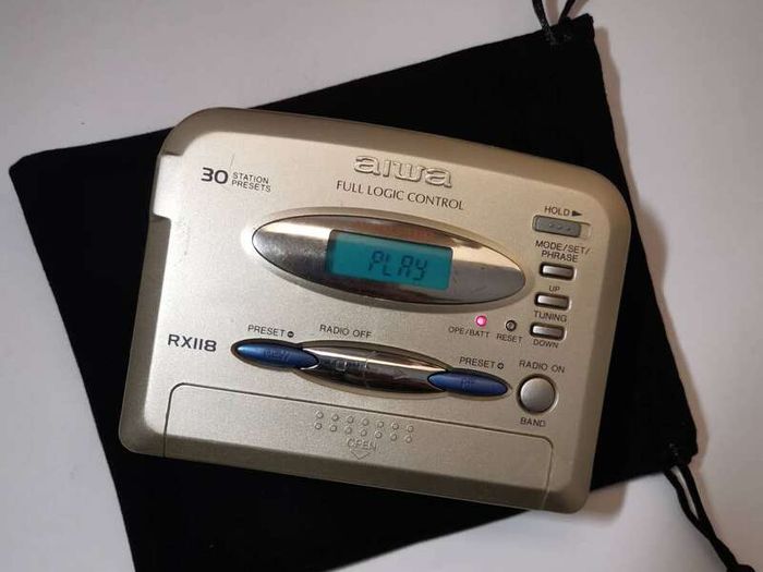 AIWA RX118 Cassette Walkman Player