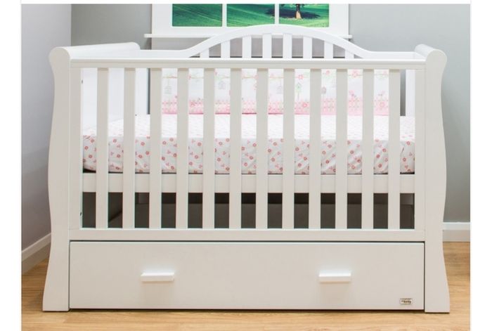 Oslo cot bed( white)