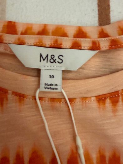 Orange t-shirt