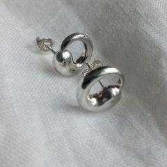 Tiffany & Co Elsa Peretti eternal circle sterling silver earrings
