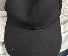Woman black Hat