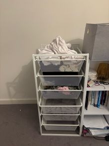 IKEA storage unit with 6 baskets