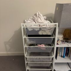 IKEA storage unit with 6 baskets