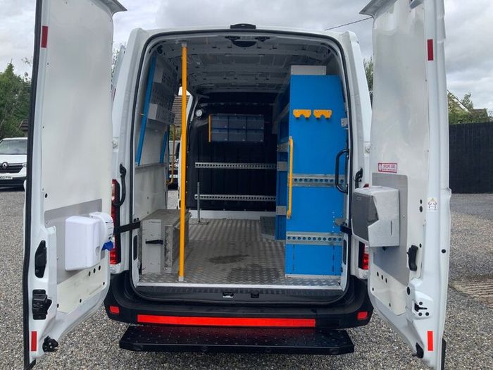 Renault Master MM35 Dci 135b( 1 Yr Warranty )