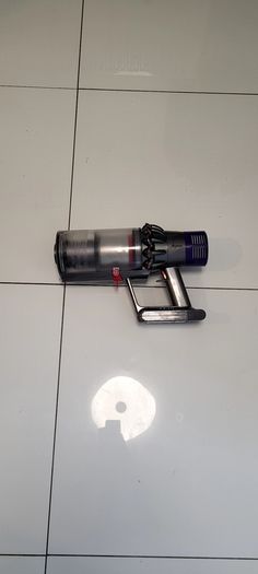 Dyson cyclone V10