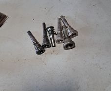 6 mouth pieces