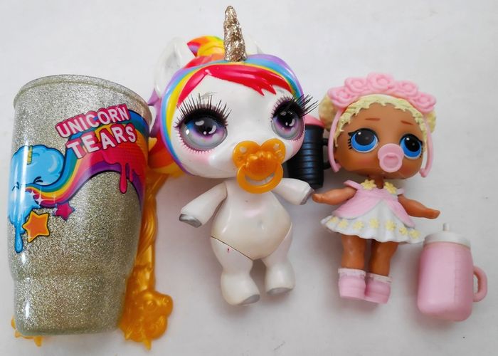 Poopsie Sparkly Critters Unicorn & L.O.L. doll series 3 Confetti Pop Flower Child