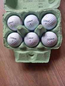 Titleist Assorted Golf balls X 6.