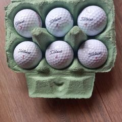 Titleist Assorted Golf balls X 6.