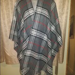 Art of the Scarf Tie Rack Poncho Brand new  Postage included