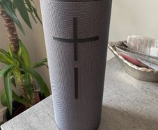 Ultimate Ears MEGABOOM speaker