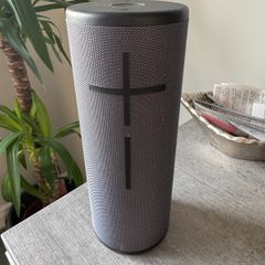 Ultimate Ears MEGABOOM speaker
