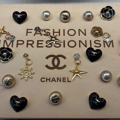 chanel charm