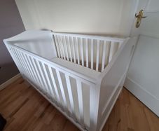 Crib and mattress