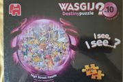BRAND NEW Wasgij Destiny No10 High Street Hassle