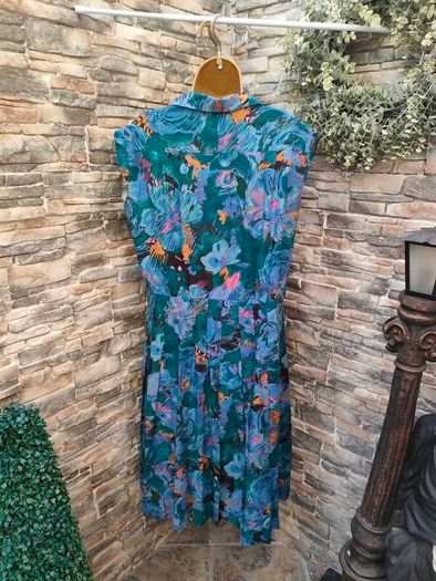 Vintage multi Shirt dress very 50s style ( Please Check Measurements ) Postage included