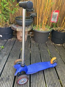 Micro mini scooter