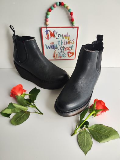 Dr Doc Martens platform black Aerial wedges chunky sole boots UK4 US6 EU37