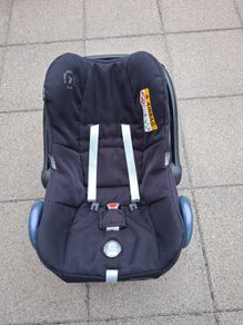 Maxi Cosi car seat