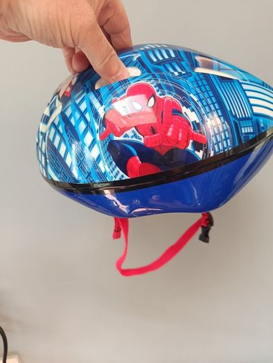 child's bicycle helmet Spiderman