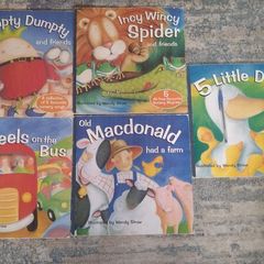 giant nursery rhyme picture books