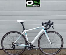 Bianchi Intenso, Carbon frame, Shimano 105
