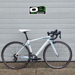 Bianchi Intenso, Carbon frame, Shimano 105