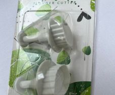 Ivy Leaf Plunge Sugar Paste  Cutters