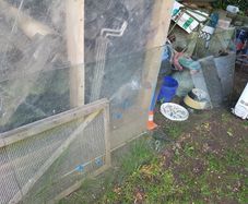 thick large piece of glass 2.40m x 0.86m 1.2cm thick