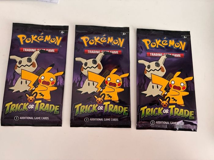 Trick or Trade Pokemon Packs