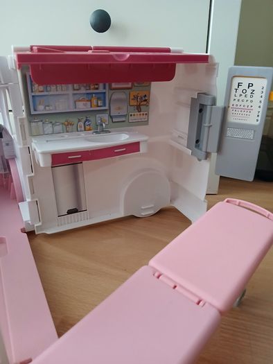 Barbie ambulance with sounds foldable clinic