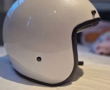 Motorcycle helmet