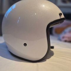 Motorcycle helmet
