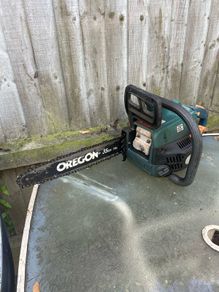 chainsaw