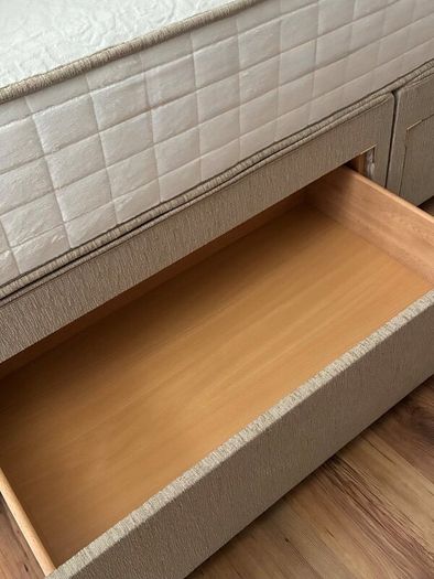 5 Foot Bed
