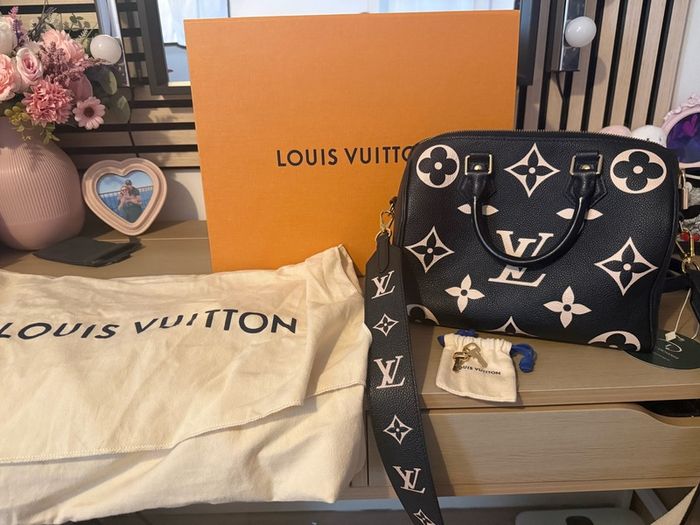 Louis Vuitton Speedy 25 Bandouliere Bicolour Monogram Empreinte (NFID) GH