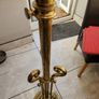 Fantastic victorian brass oil lamp . extends to 2m. Image 9