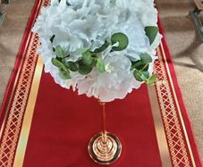 White Rose Flower Centerpieces
