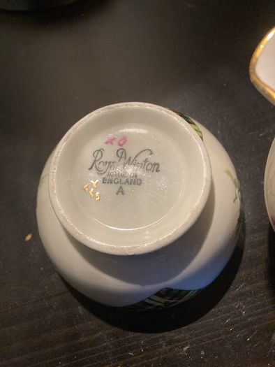 Royal Winton Matching Sugar bowl and jug set