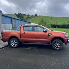 Ford Ranger 3.2 needs engine