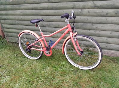 Girls bike