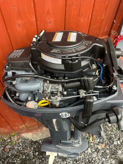 Yamaha F9.9 long shaft and F15short shaft