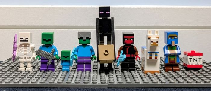 Lego Minecraft characters