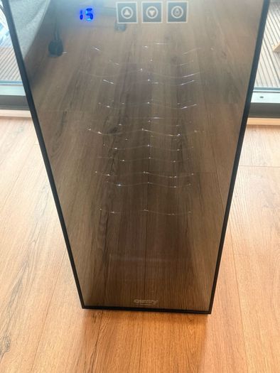 Camry CR 8068 Refrigerator for wines 33 L/12 bottles mini fridge