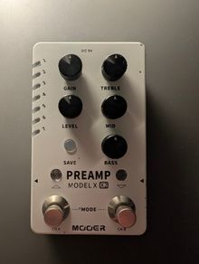 Mooer preamp model X2 guitar pedal