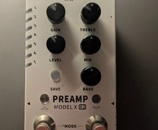 Mooer preamp model X2 guitar pedal