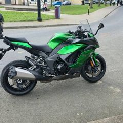 Kawasaki Ninja 1000SX